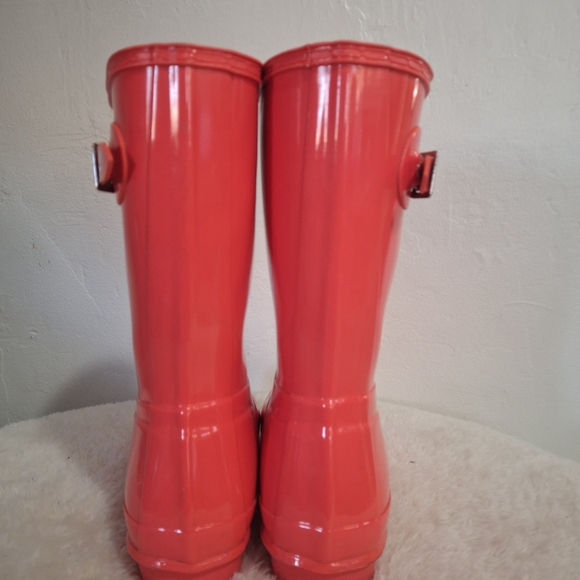 Hunter Women's Winter Rain Boots - Bright Pink/Salmon Color, Size 11. - Picture 3 of 12